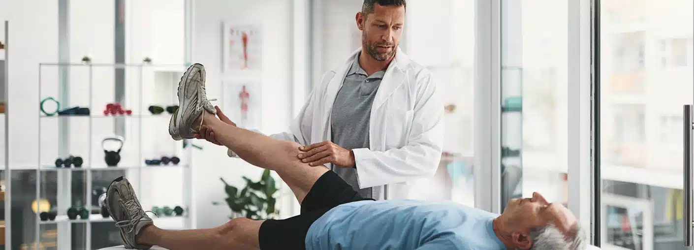 Friendly pharmacist explaining cbd expert insights on pain relief to patient